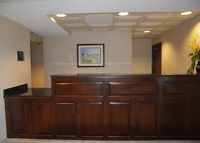 Countryside Inn And Suites