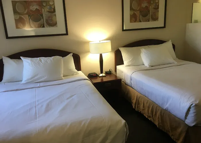 Courtyard By Marriott Regina Downtown