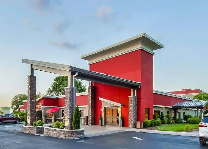 Days Inn & Suites By Wyndham Johnson City
