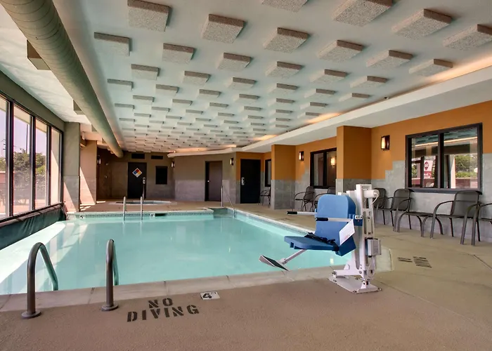 Drury Inn & Suites Greensboro