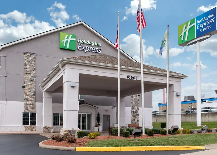 Holiday Inn Express & Suites Harrison By Ihg