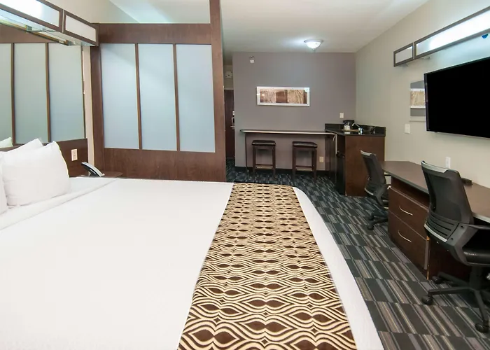 Microtel Inn And Suites Lafayette