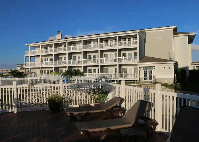 Comfort Suites Chincoteague Island Bayfront Resort
