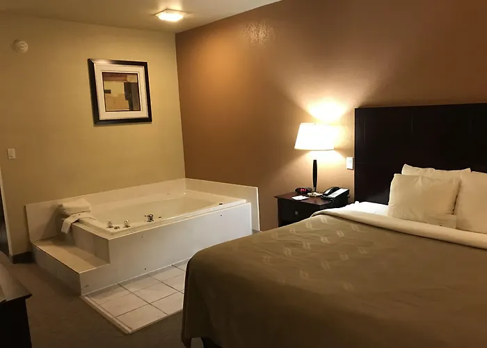 Quality Inn & Suites Terrell