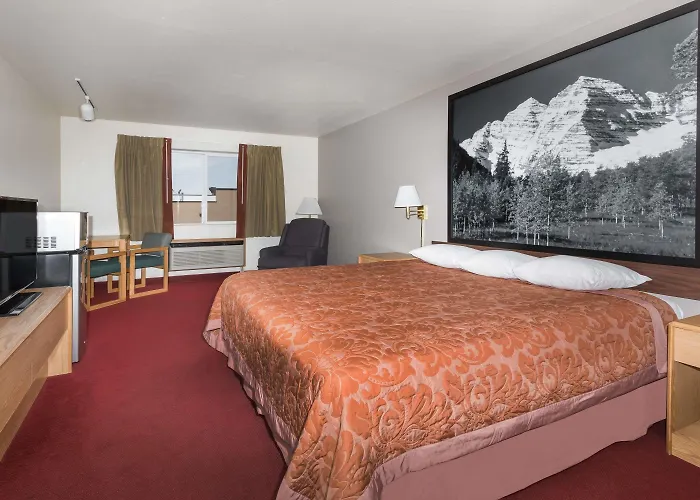 Super 8 By Wyndham Fruita