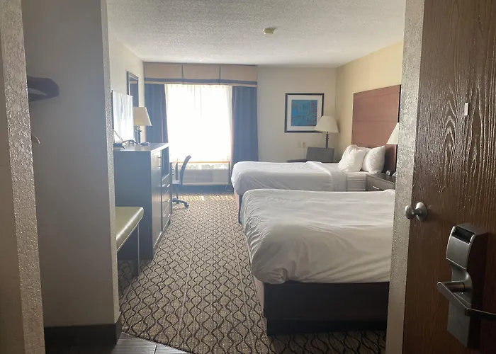 Baymont By Wyndham Auburn