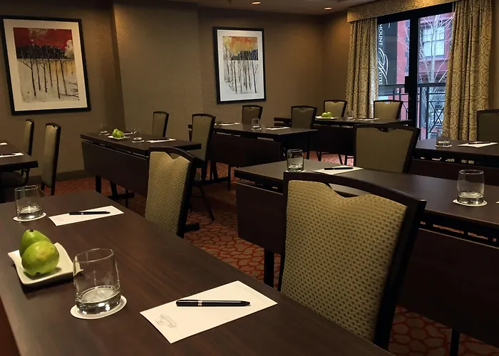 The Paramount Hotel Portland