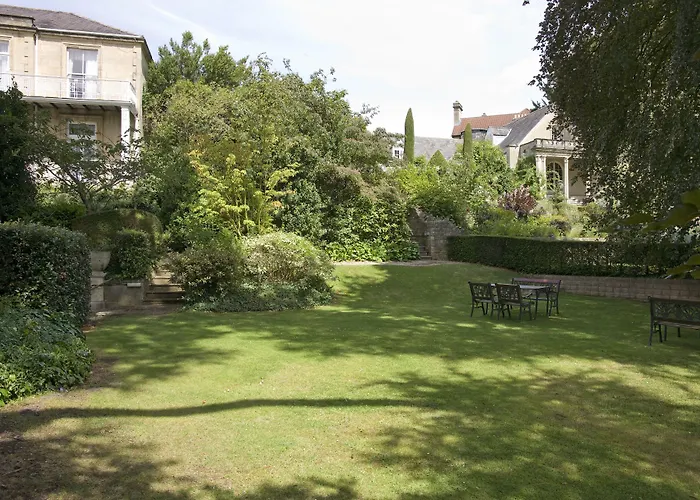 Lansdown Grove Hotel