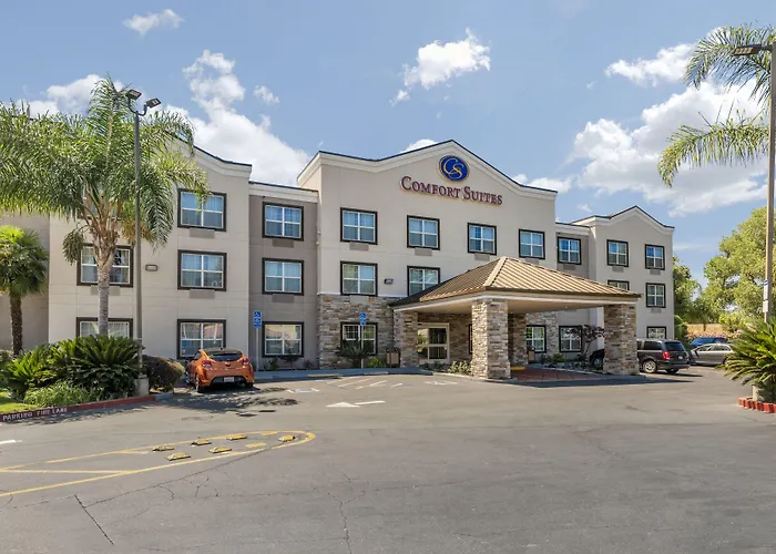 Comfort Suites Downtown Sacramento