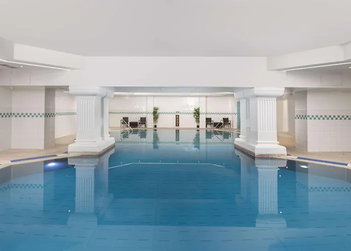 Doubletree By Hilton Brighton Metropole