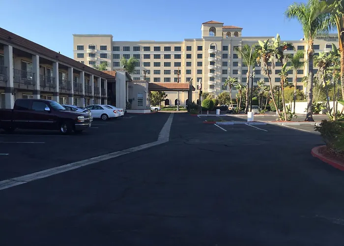 Queens Inn Anaheim