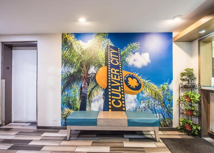 Travelodge By Wyndham Culver City Los Angeles