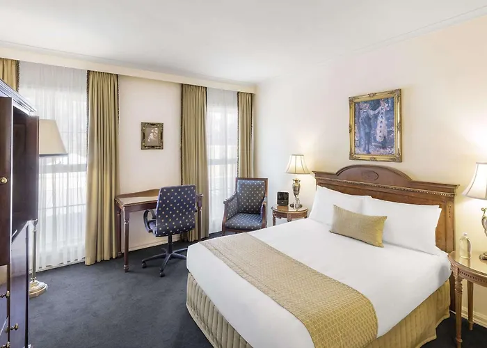 Canterbury International Hotel