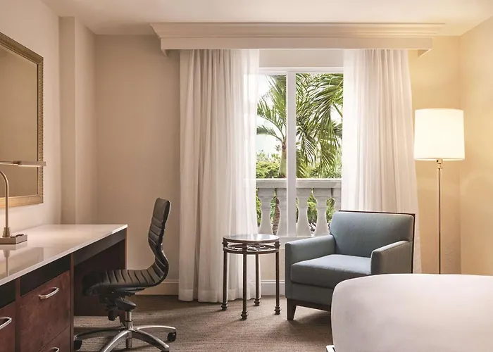 Hilton Naples