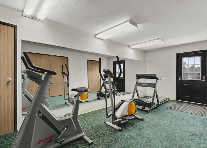 Super 8 By Wyndham Washington