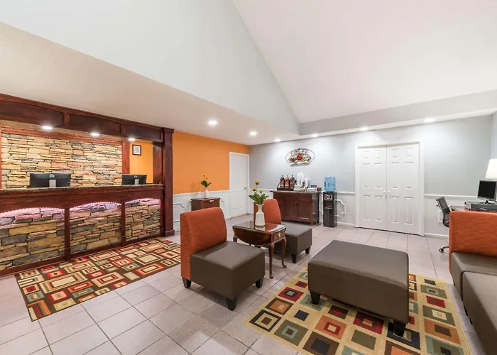 Super 8 By Wyndham Alexander City