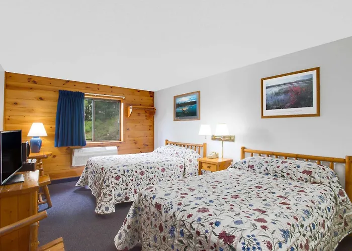 Super 8 By Wyndham Lake George/Warrensburg Area