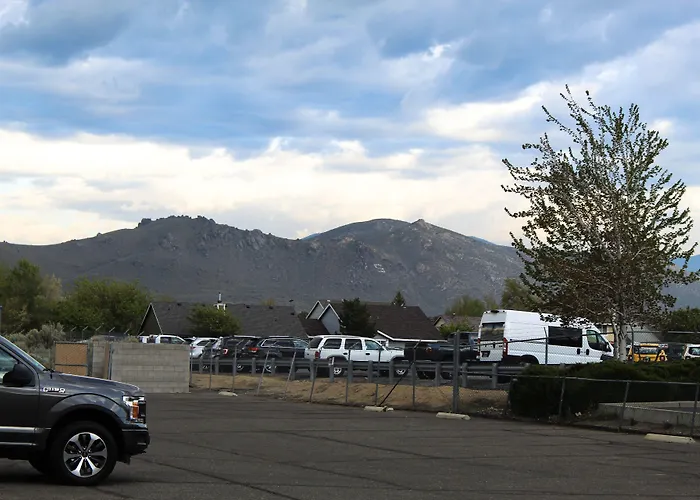 Super 8 By Wyndham Carson City Lake Tahoe