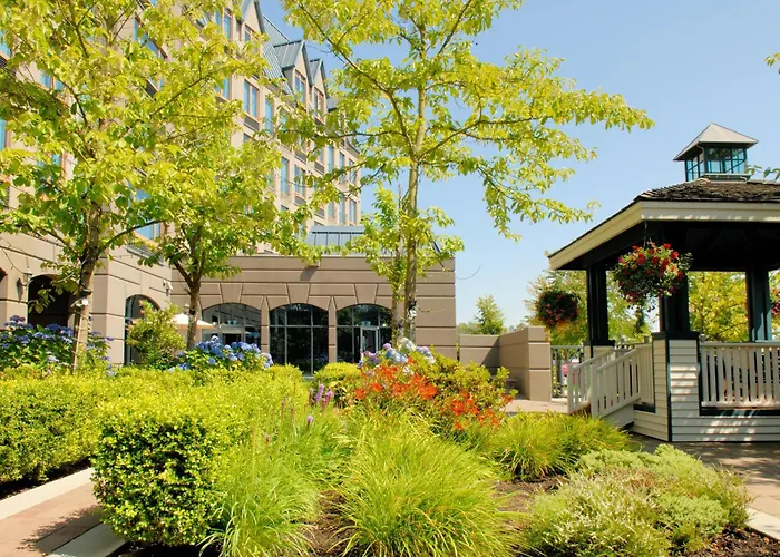 Doubletree By Hilton North Vancouver