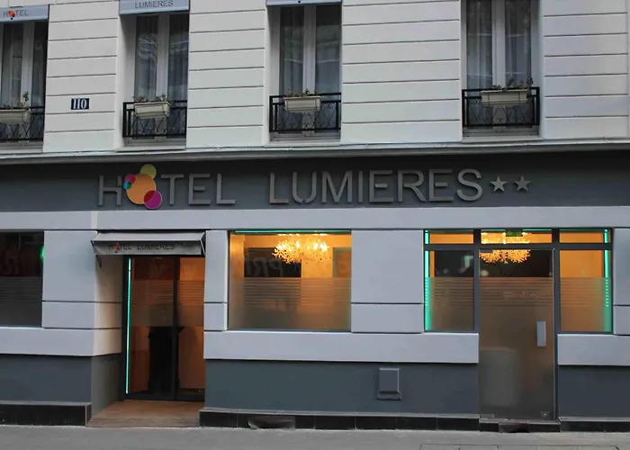 Hôtel Lumières Montmartre Paris