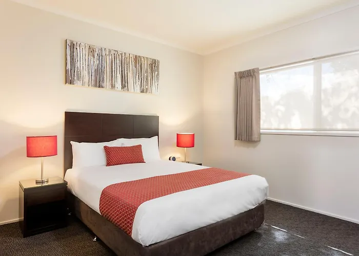 Quality Inn Colonial