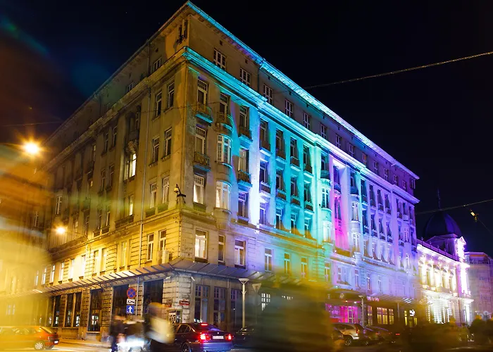 Grand Hotel