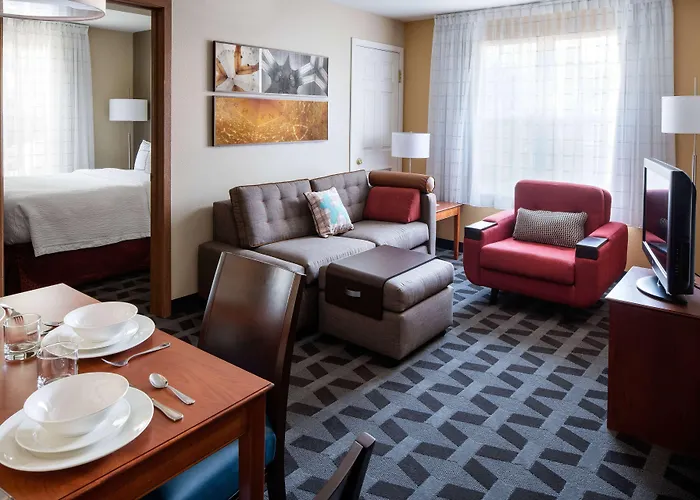 Sonesta Simply Suites Seattle Renton