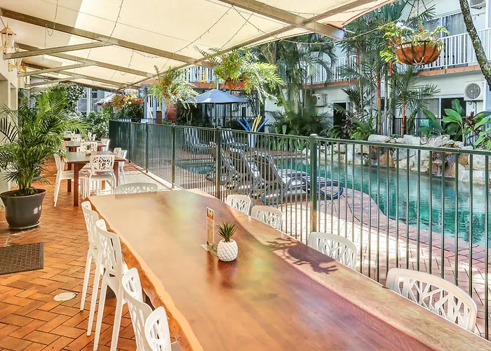 Coral Tree Inn