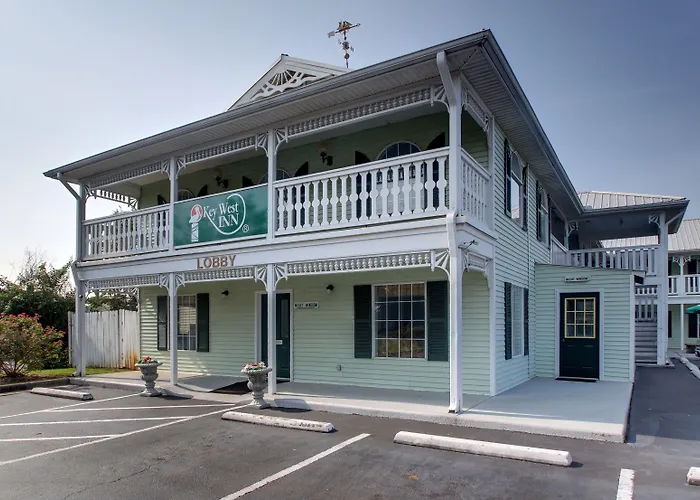 Key West Inn - Clanton