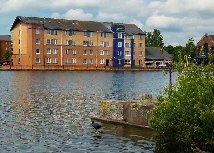 Holiday Inn Express Cardiff Bay By Ihg