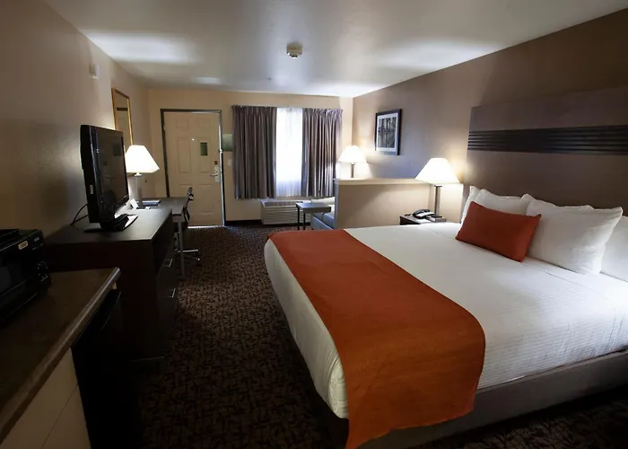 Hawthorn Suites By Wyndham Napa Valley
