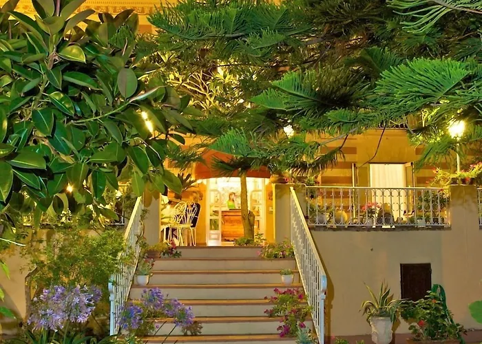 Romantic Hotel & Restaurant Villa Cheta Elite Maratea