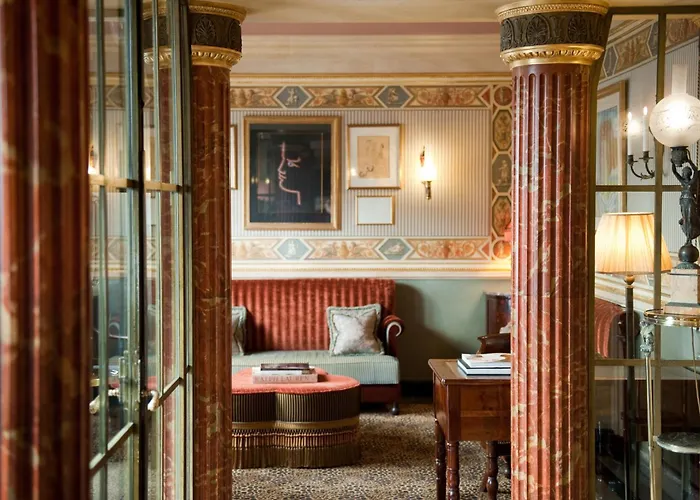 L'Hotel