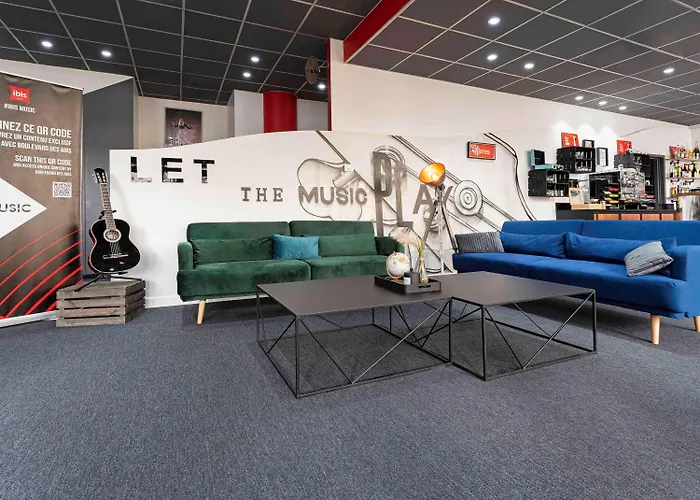 Ibis Paris Pantin Eglise