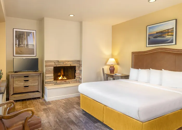 Clocktower Inn Ventura