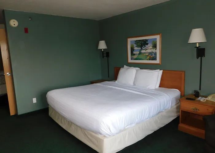 Americinn By Wyndham Oscoda Near Ausable River