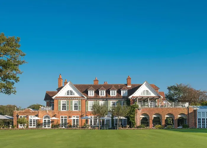 Chewton Glen Hotel