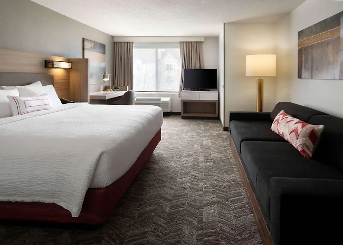 Sonesta Select Seattle Renton Suites