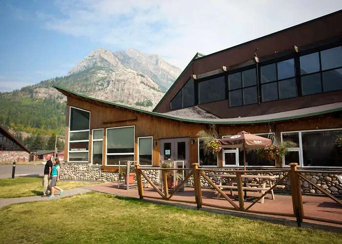 Waterton Lakes Lodge Resort