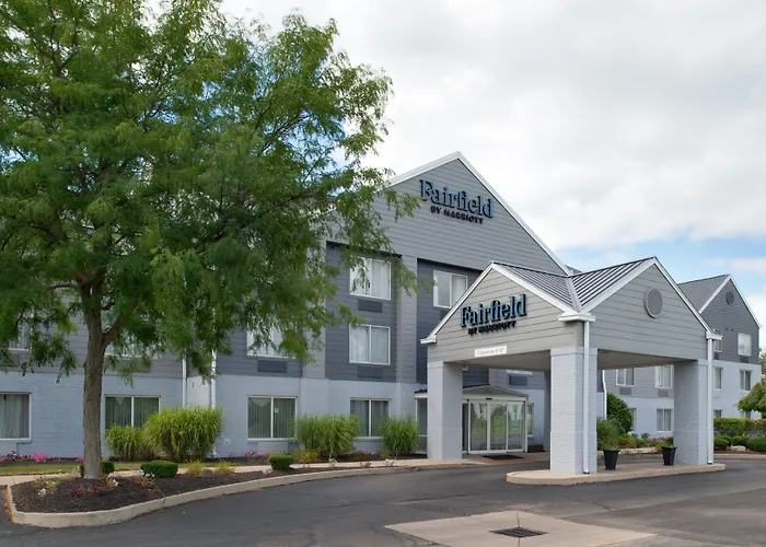 Fairfield Inn & Suites By Marriott Dayton Troy