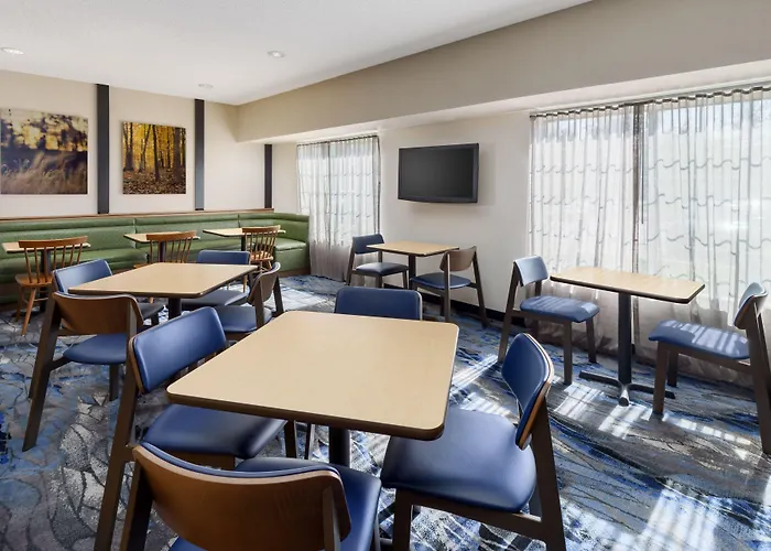 Fairfield Inn And Suites By Marriott Houston The Woodlands