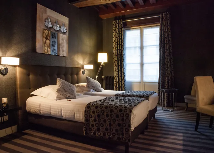 Maison Philippe Le Bon Hotel, Restaurant & Bar Le 19