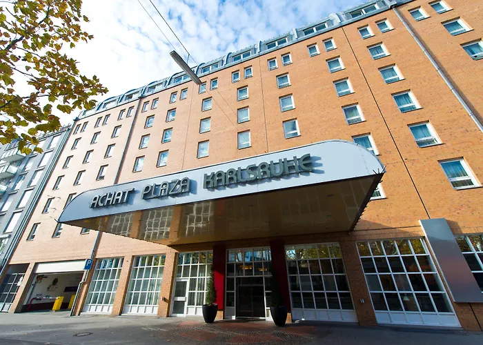 The Q - Quadro City Hotel