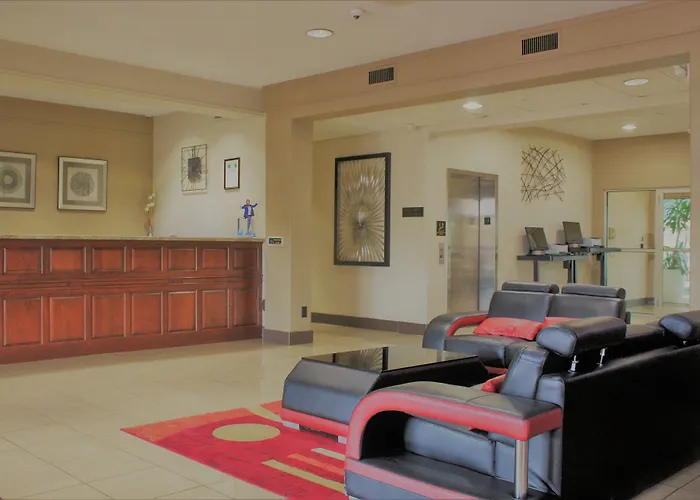 Hawthorn Extended Stay By Wyndham Bloomington
