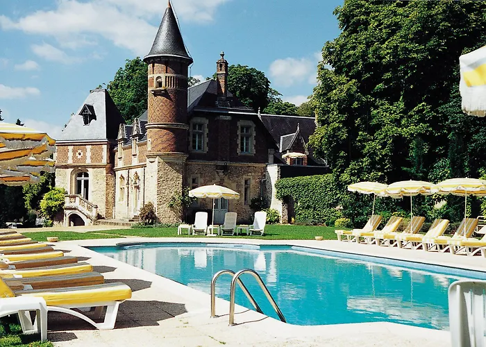 Chateau D'Esclimont