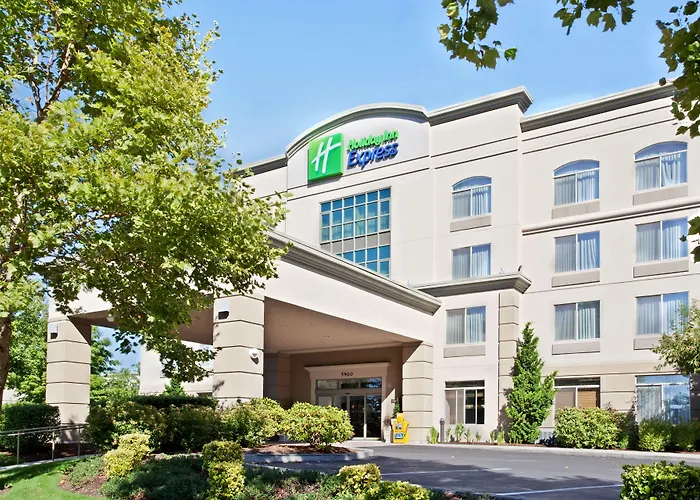 Holiday Inn Express Portland West/Hillsboro By Ihg