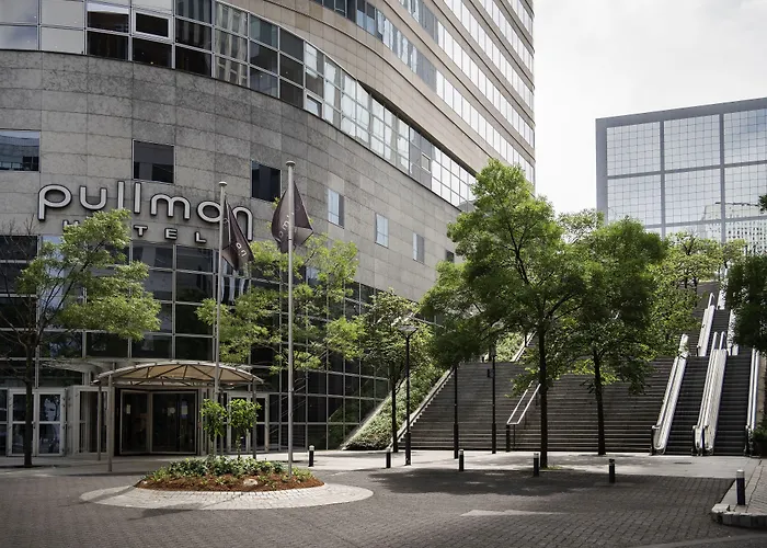 Hotel Pullman Paris La Défense à Courbevoie