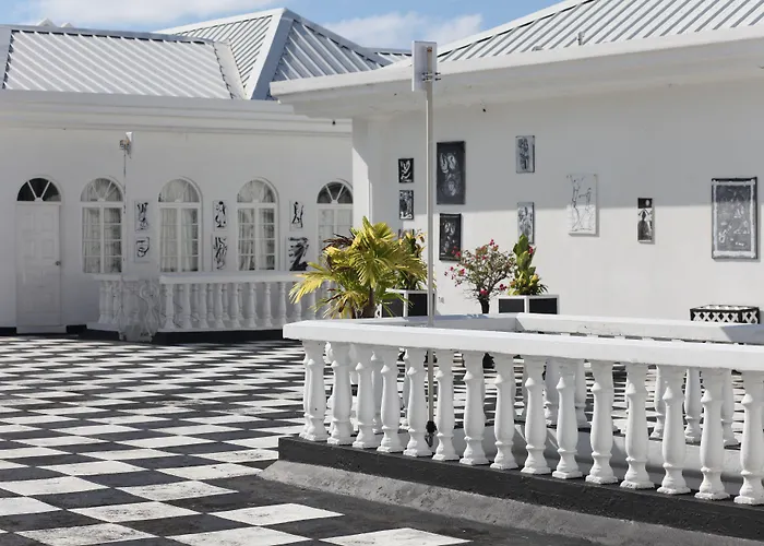 Jamaica Palace Hotel