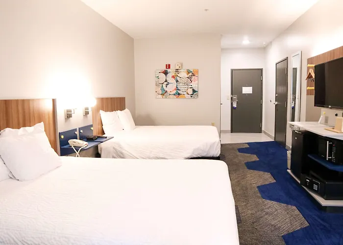 Microtel Inn & Suites By Wyndham Charlotte/Northlake