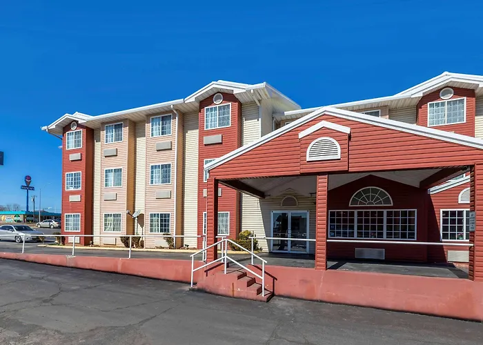 Quality Inn Sallisaw